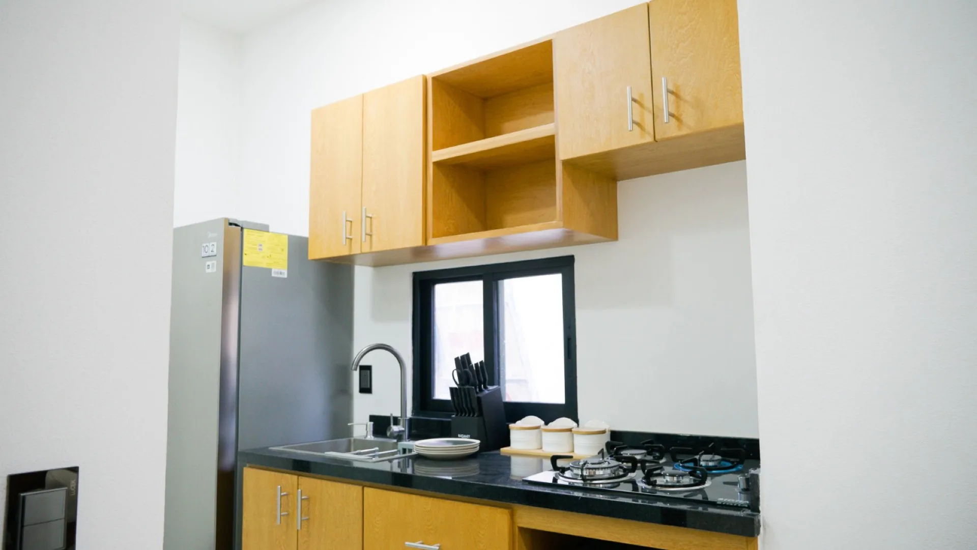 Sendas Vallarta - departamento muestra cocina detalle