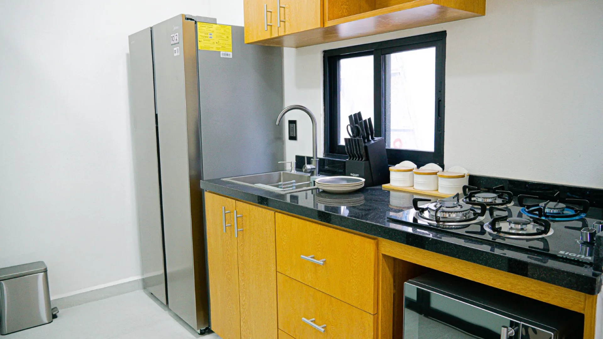 Sendas Vallarta - departamento muestra cocina integral